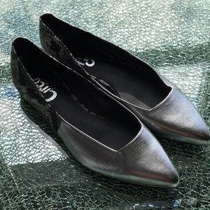 Circus by Sam elderman flats